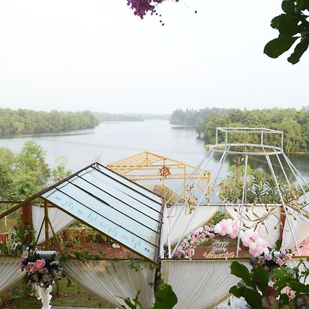 Sona Villa, The Lake Chalet Kudal  外观 照片