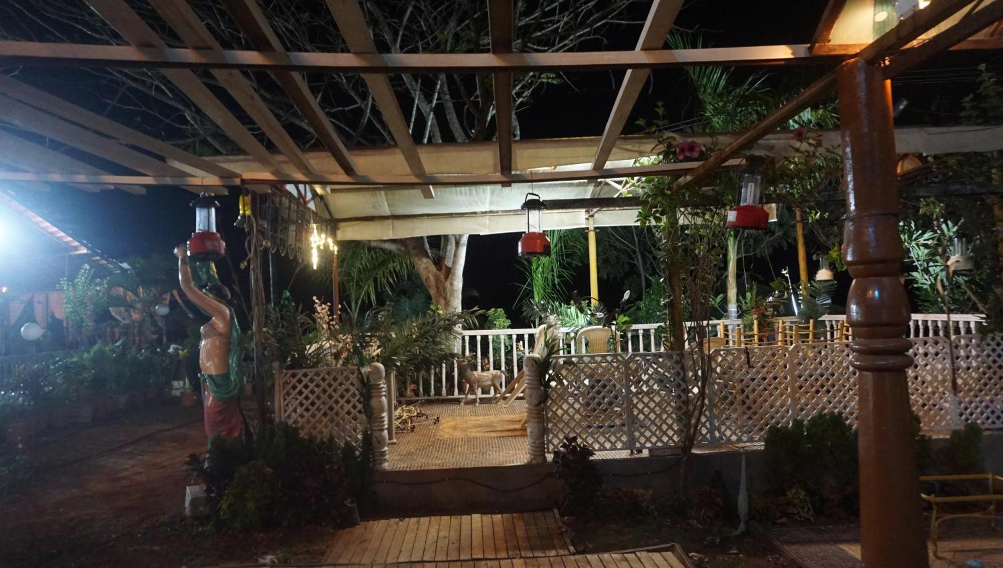 Sona Villa, The Lake Chalet Kudal  外观 照片