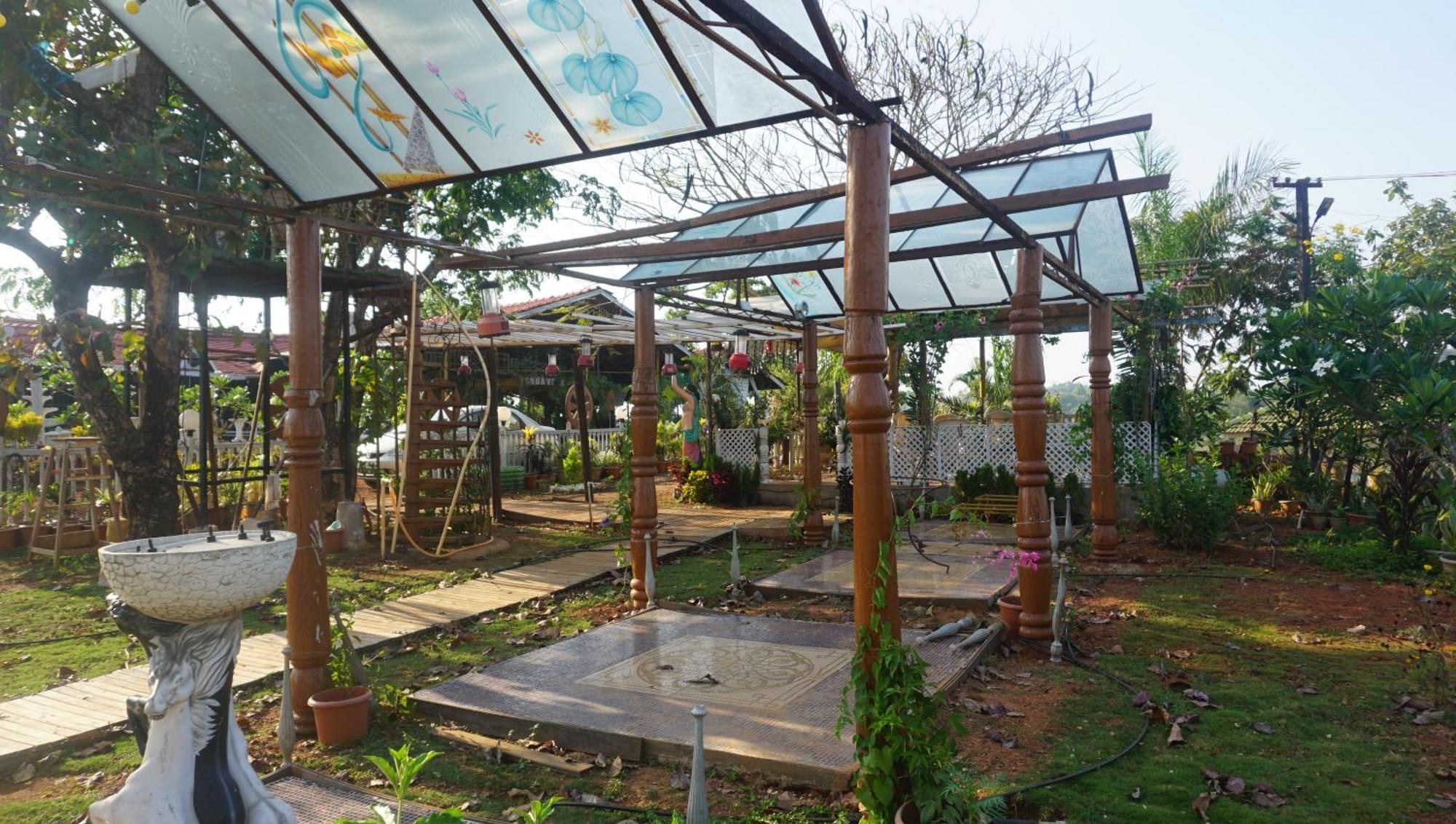 Sona Villa, The Lake Chalet Kudal  外观 照片