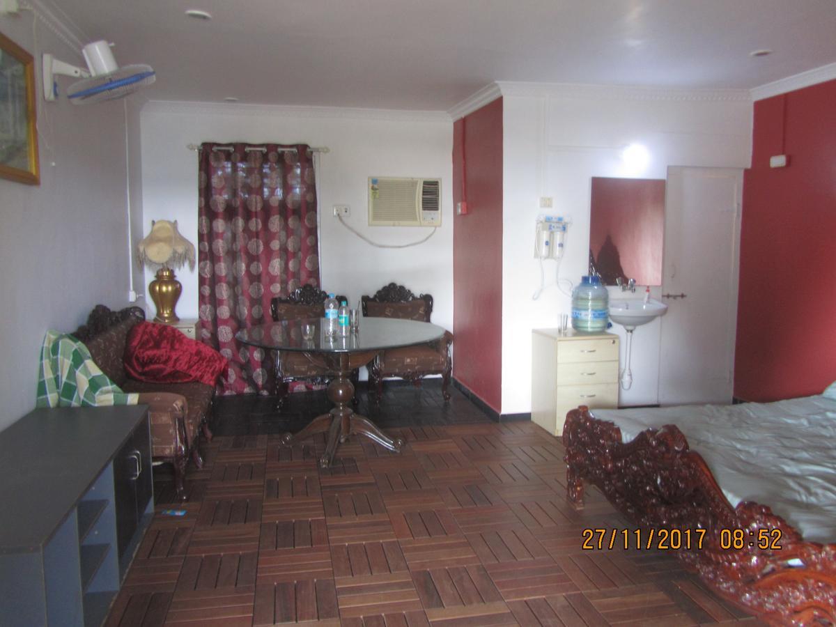 Sona Villa, The Lake Chalet Kudal  外观 照片