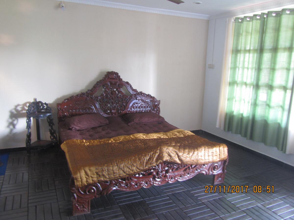 Sona Villa, The Lake Chalet Kudal  外观 照片