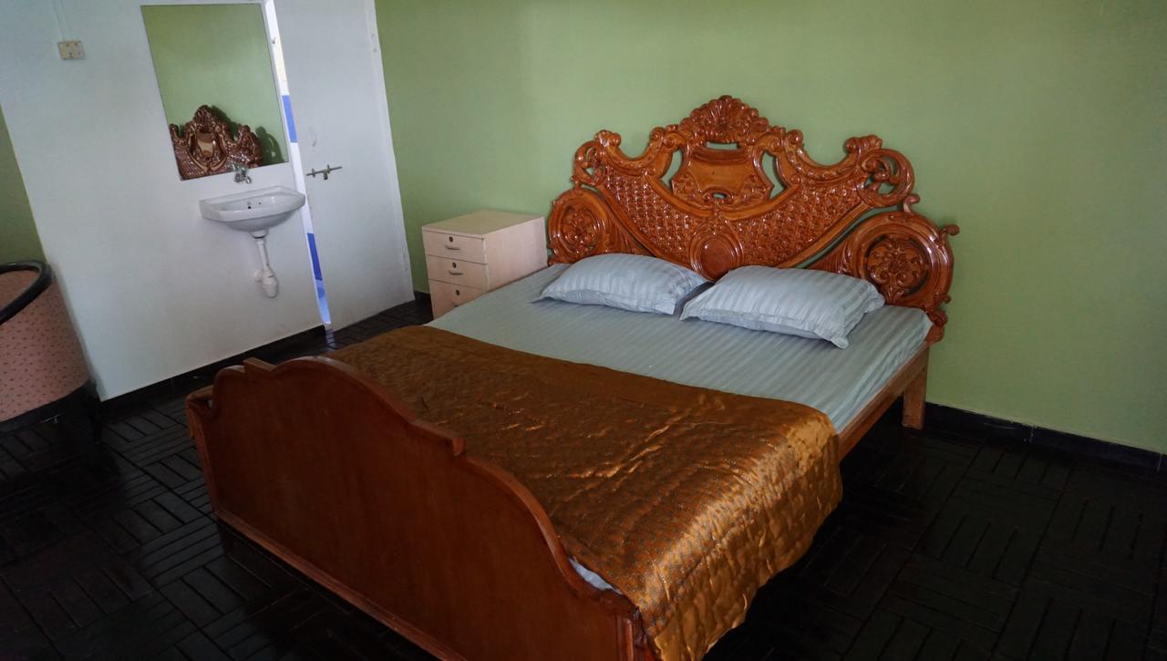 Sona Villa, The Lake Chalet Kudal  外观 照片